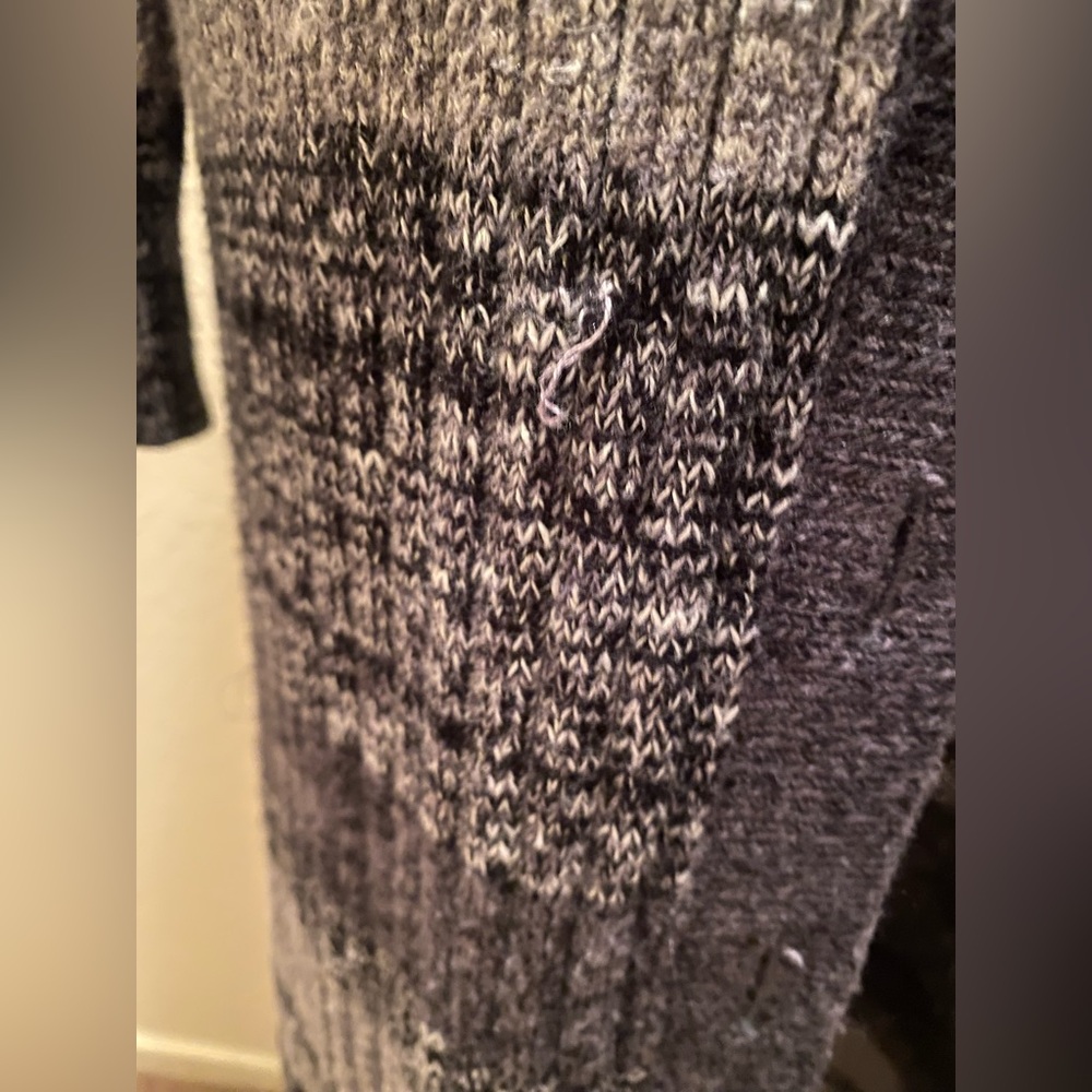 Free People long sweater - Picture 8 of 9